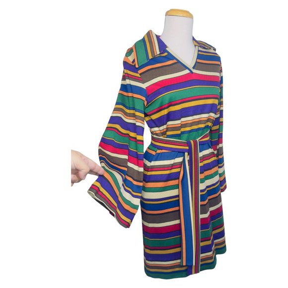 Sunny South Fashions of Dallas Striped Silk Knit Dress Vintage 1970s Rainbow - Picture 10 of 12